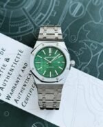 Audemars Piguet Royal Oak Green Dial First Copy Watch