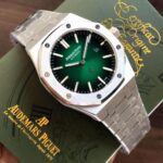 Audemars Piguet Royal Oak Jumbo Extra Thin Green Watch - Image 2