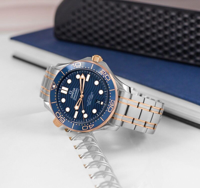 Mens-Omega-Seamaster-Blue-Dial-1-laziofy Men's Omega Seamaster Blue Dial First Copy Watch - Image 1