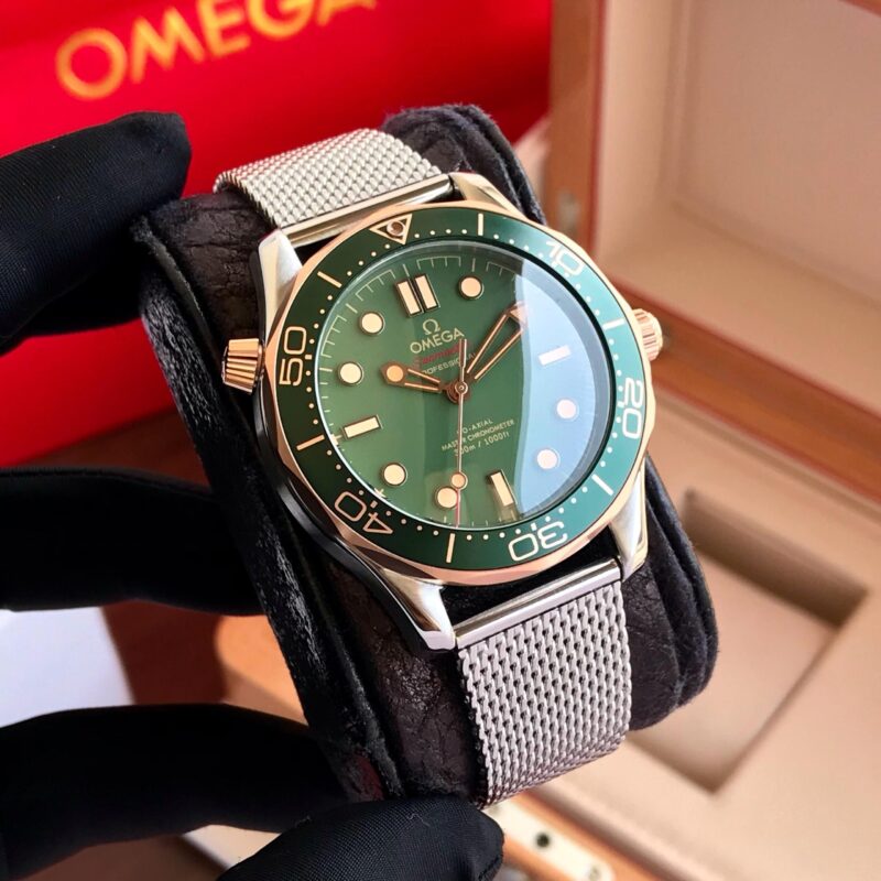 Omega-Seamaster-Diver-300M-007-Edition-Green-Dial-Watch-1-laziofy Omega Seamaster Diver 300M 007 Edition Green Dial First Copy Watch - Image 1